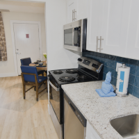 One Bedroom Poolside (renovated)