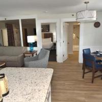 Two Bedroom One Bath Poolside
