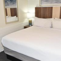 Two Bedroom One Bath Poolside