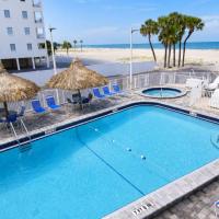 Commodore Beach Club Exterior